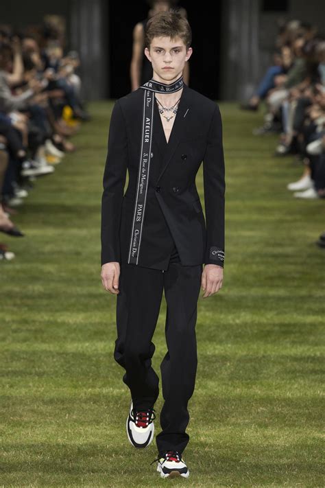 dior spring 2018 menswear|Dior men's spring outfits.